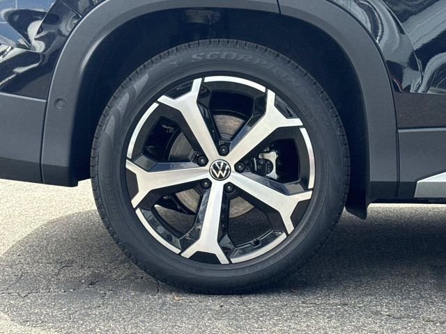 New 2026 Black Volkswagen 2.0T SE image 10