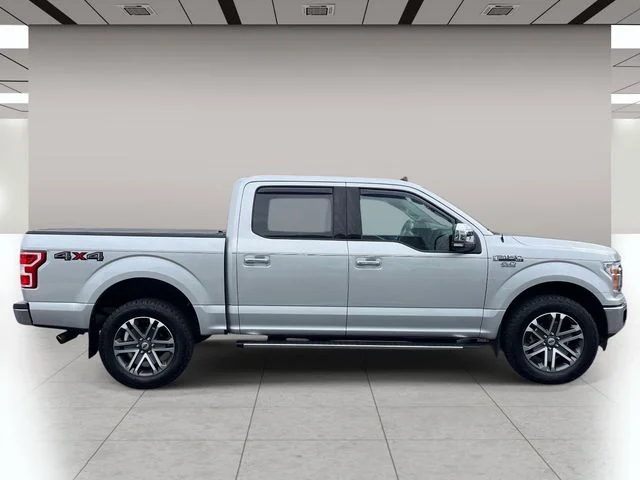 Used 2019 Silver Ford XLT image 2