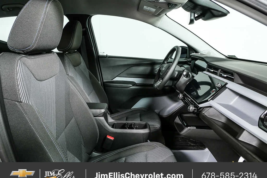 2027 Chevrolet Bolt LT - Photo 21
