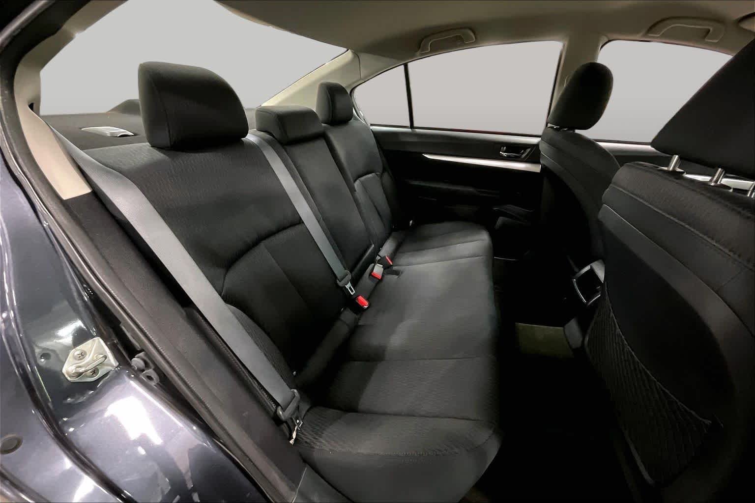 Used 2011 Graphite Gray Metallic Subaru 2.5i Prem AWP image 18