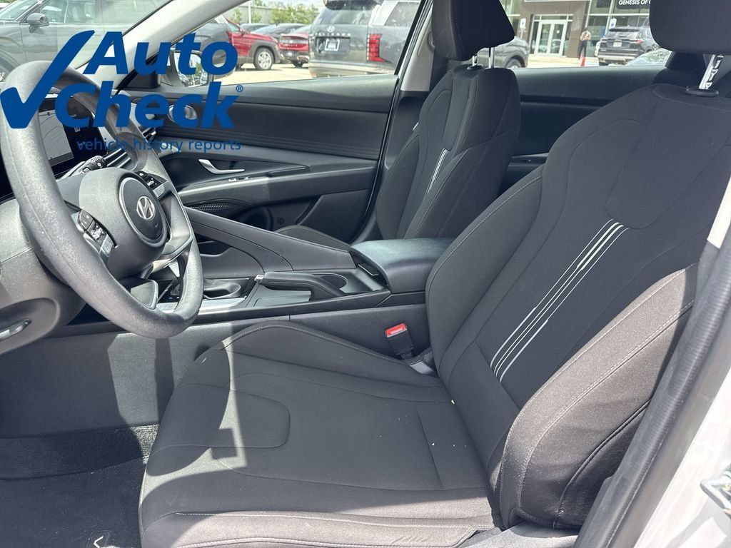 2024 Hyundai Elantra SEL - Photo 13