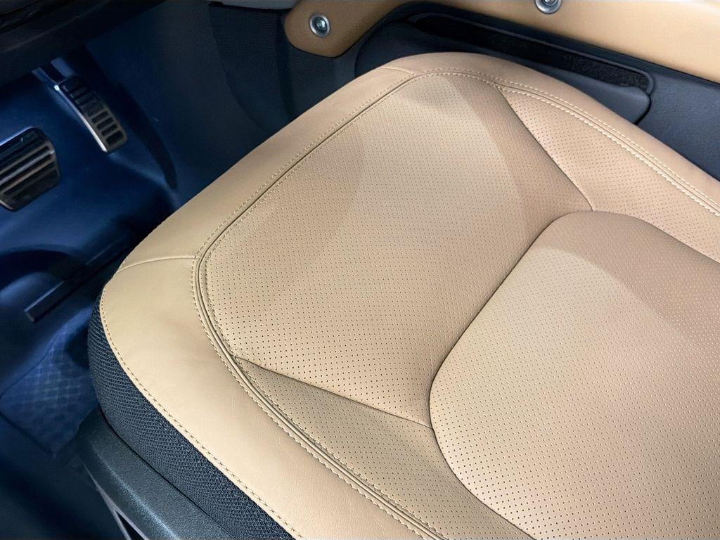 New 2026 Carpathian Grey Land Rover V8 image 21