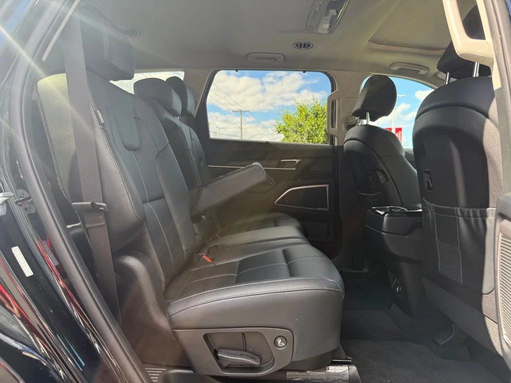 Used 2024 Black Kia EX image 18