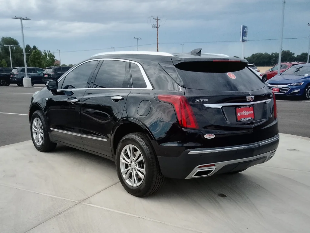 Used 2020 Stellar Black Metallic Cadillac Premium Luxury FWD image 5