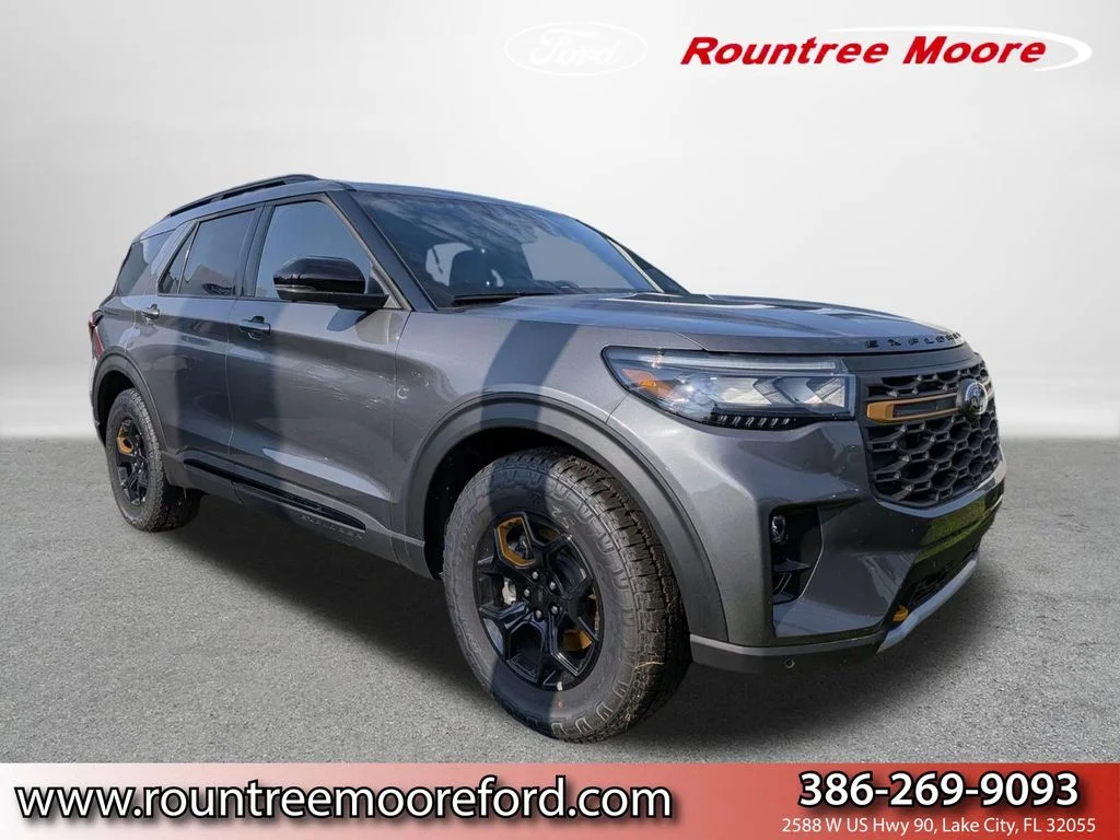 New 2026 Carbonized Gray Metallic Ford Tremor® image 1