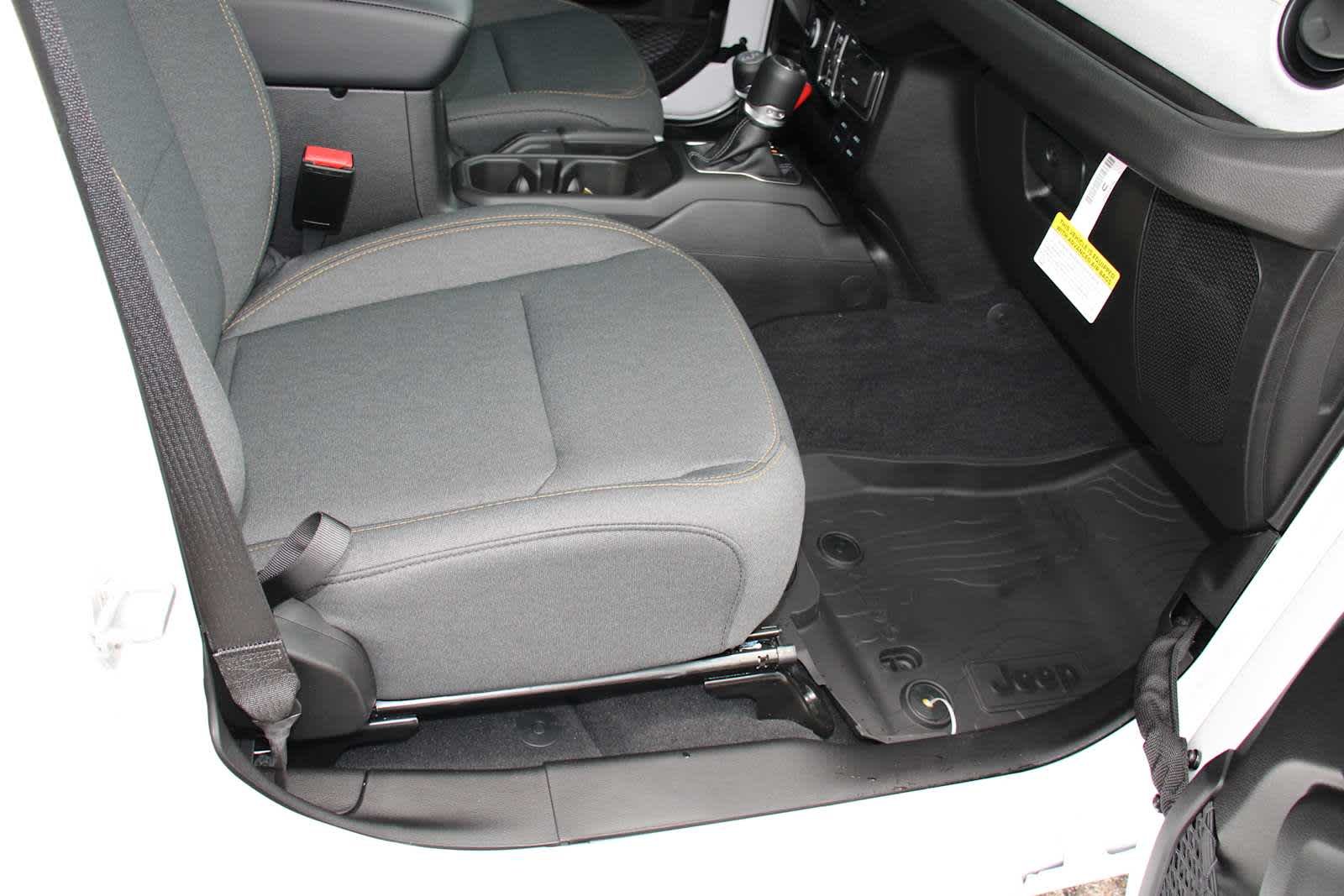 2025 Jeep Gladiator Sport S - Photo 39