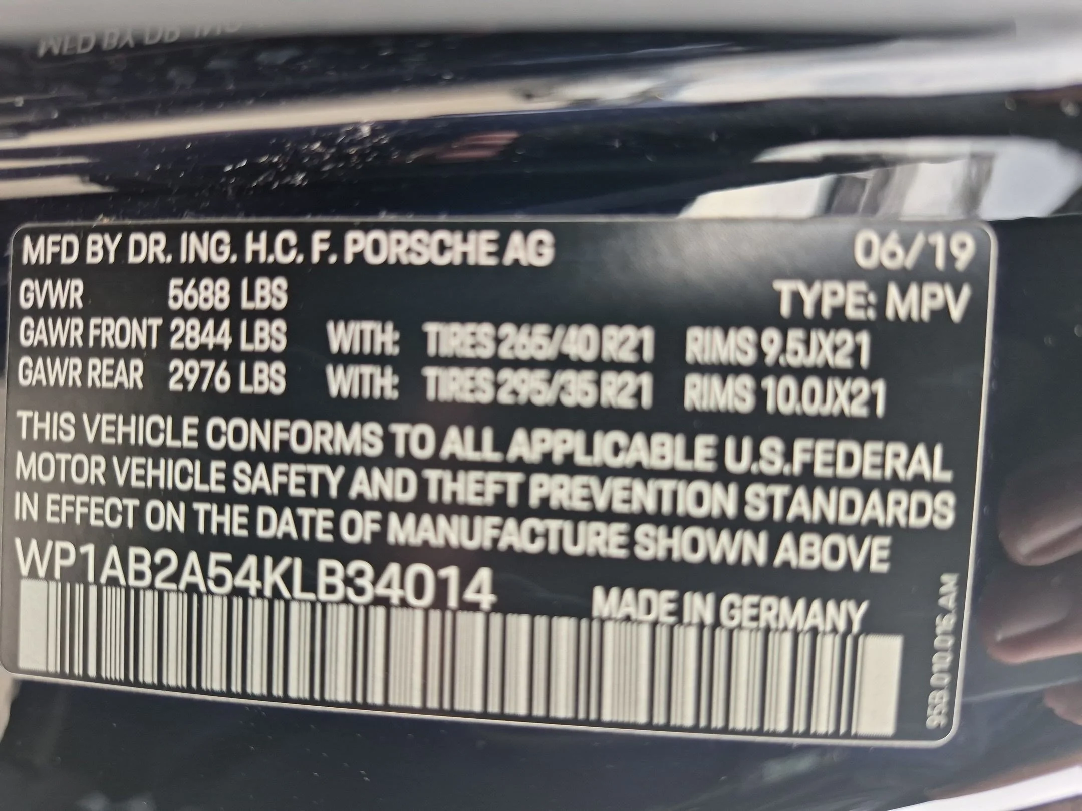 Used 2019 Jet Black Metallic Porsche S image 35