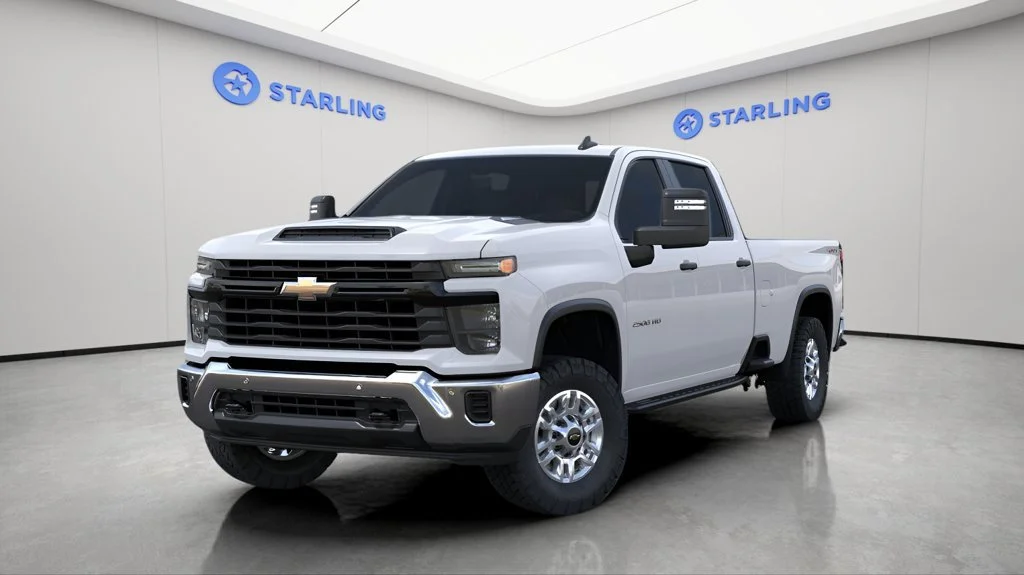 New 2026 Summit White Chevrolet WT image 7