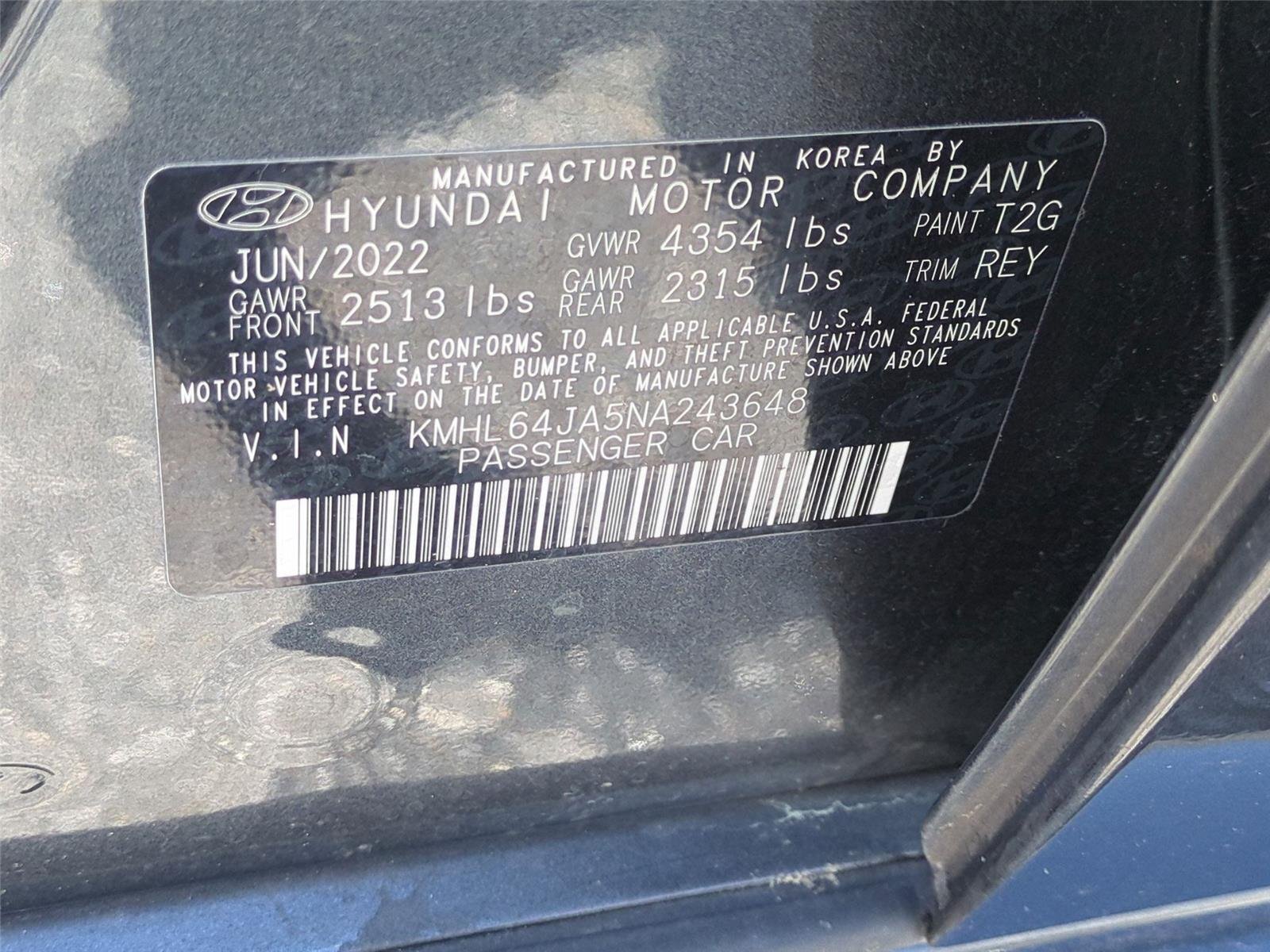 Used 2022 Portofino Gray Hyundai SEL image 40