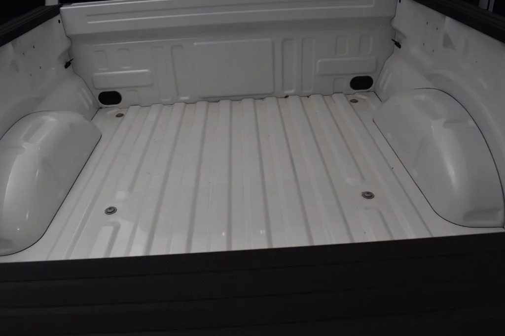 New 2025 White Ford Lariat image 28