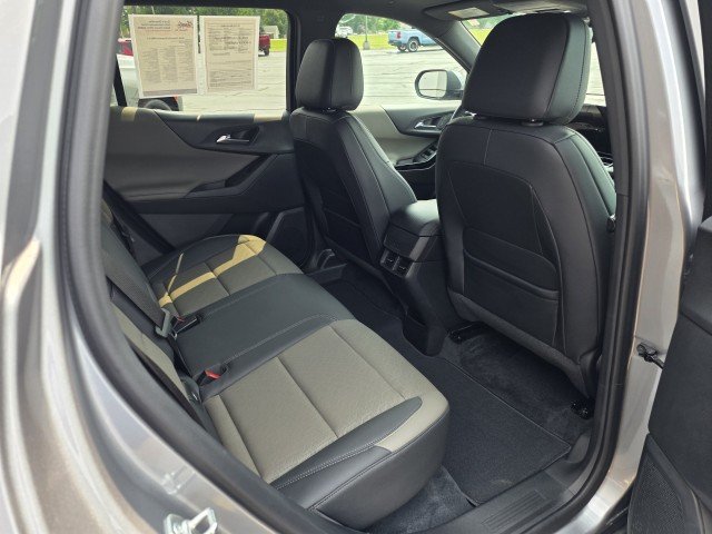 Used 2025 Sterling Gray Metallic Chevrolet LT image 24