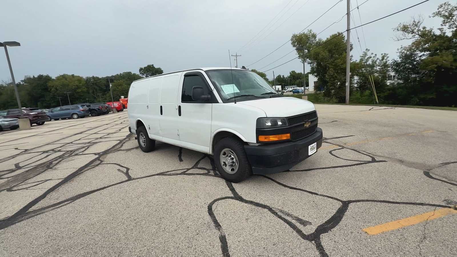 Used 2019 SUMMIT WHITE Chevrolet Work Van image 2
