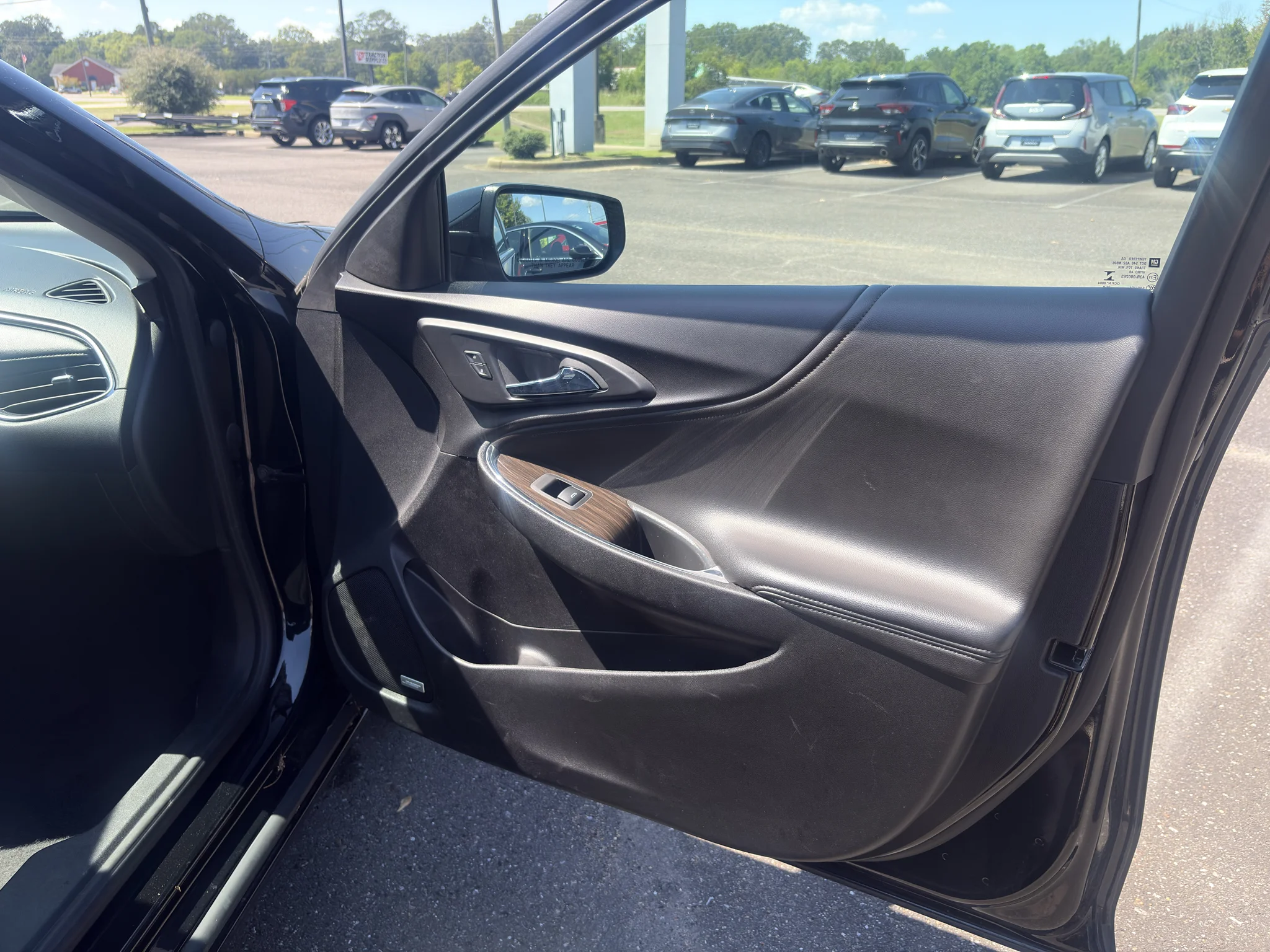 Used 2024 Mosaic Black Metallic Chevrolet LT image 11