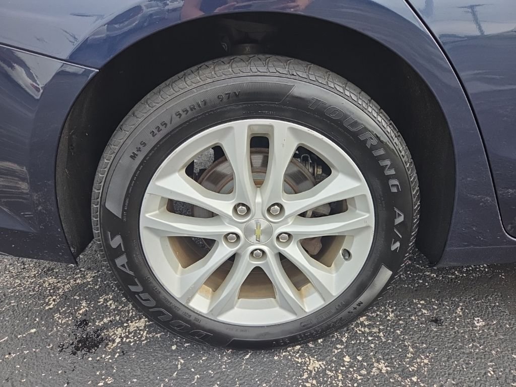 Used 2016 Blue Chevrolet LT image 19