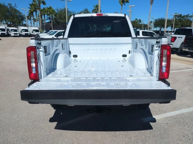 New 2026 Oxford White Ford F-250® XLT image 13