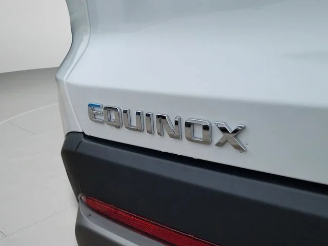 New 2026 Summit White Chevrolet LT image 5