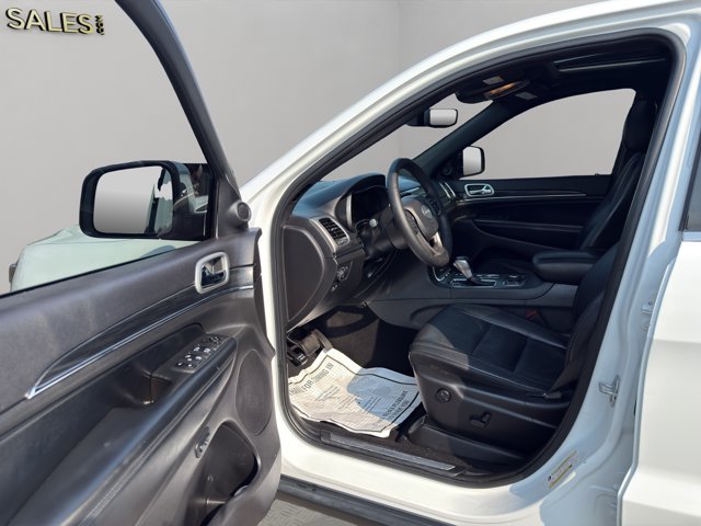 Used 2020 Bright White Clearcoat Jeep Limited image 26