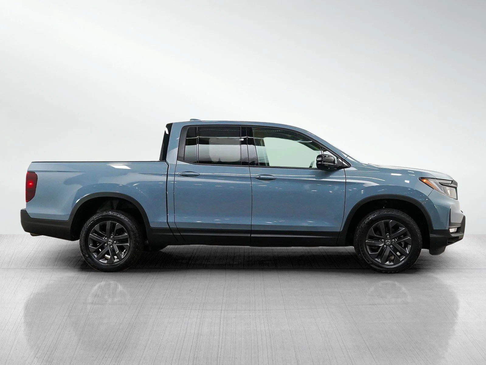 Used 2023 Light Blue Honda Sport AWD image 6