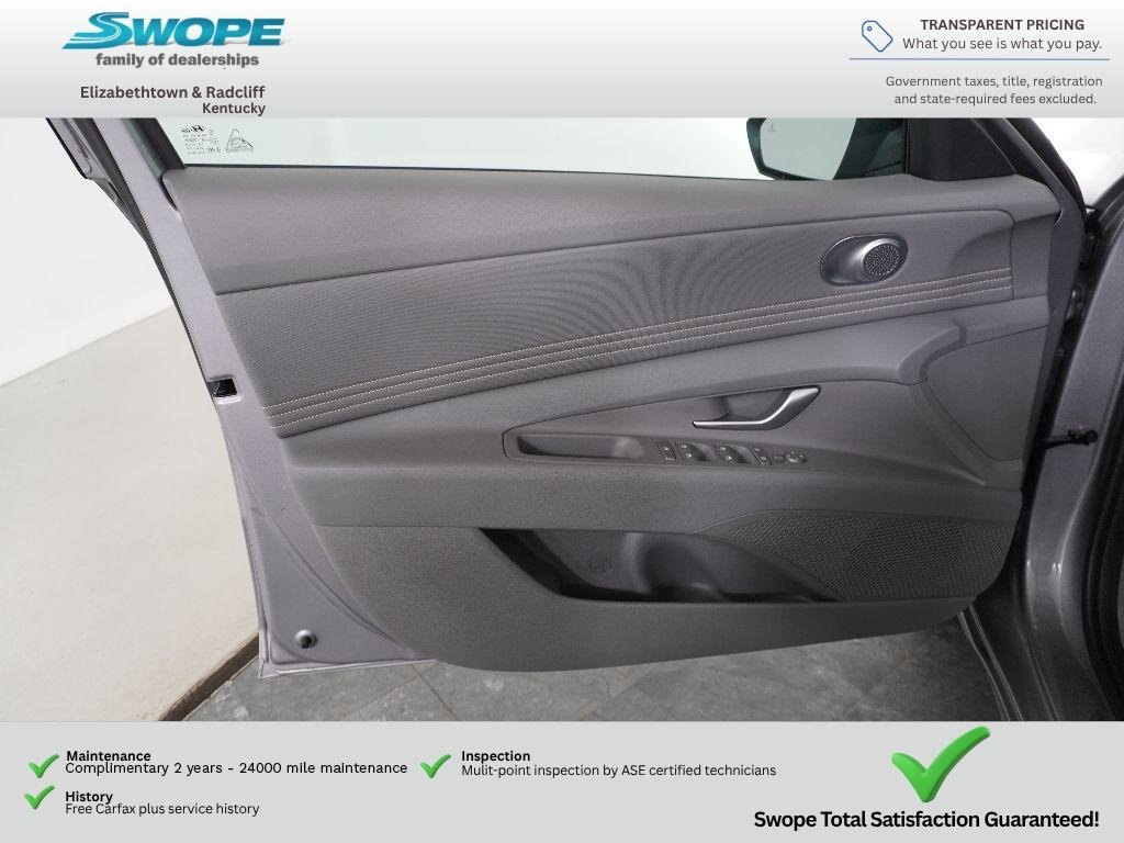 Certified Used 2026 Fluid Metal Hyundai SEL Sport Premium image 13