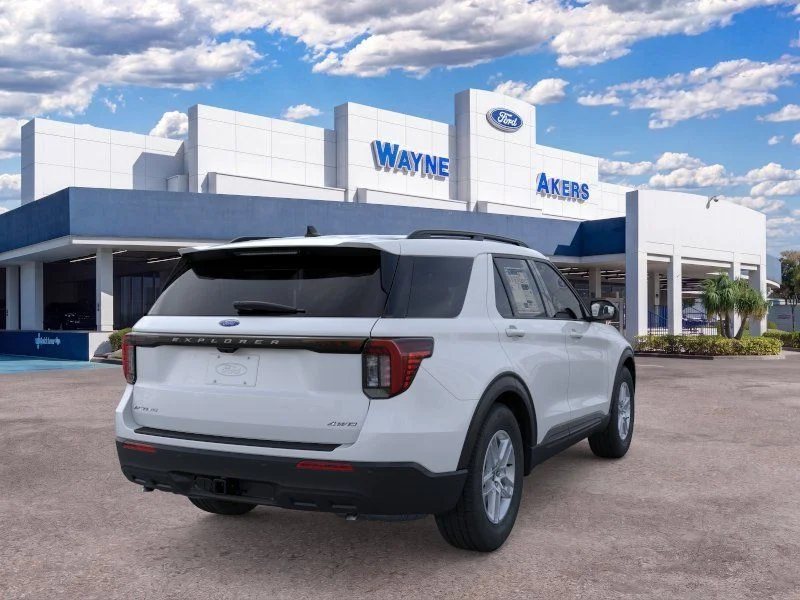 New 2026 Space White Metallic Ford Active image 8