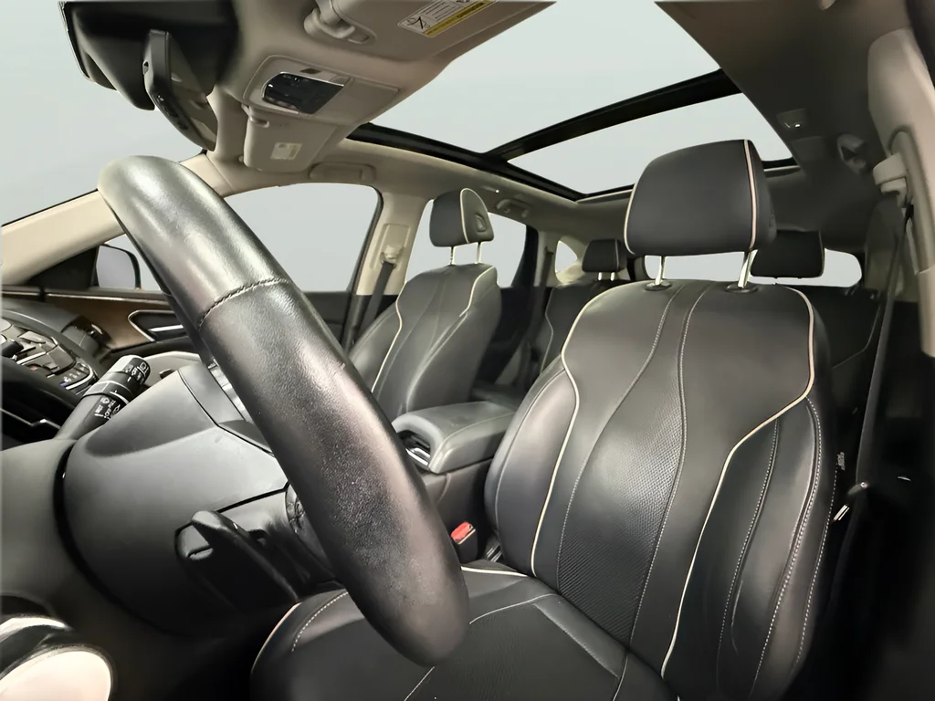 Used 2019 Gray Acura Advance Package image 11