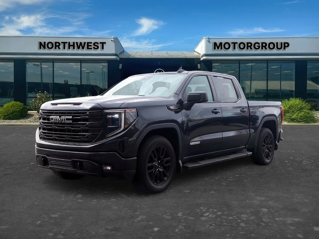 Used 2024 Titanium Rush Metallic GMC Elevation image 3