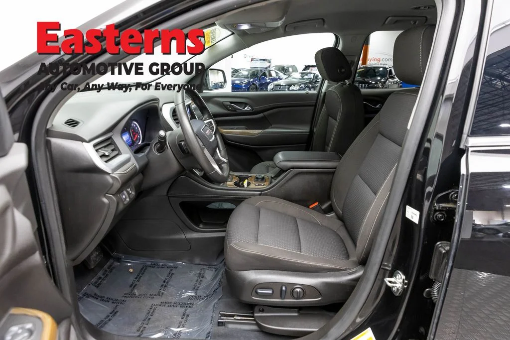 Used 2023 Black GMC SLE image 14