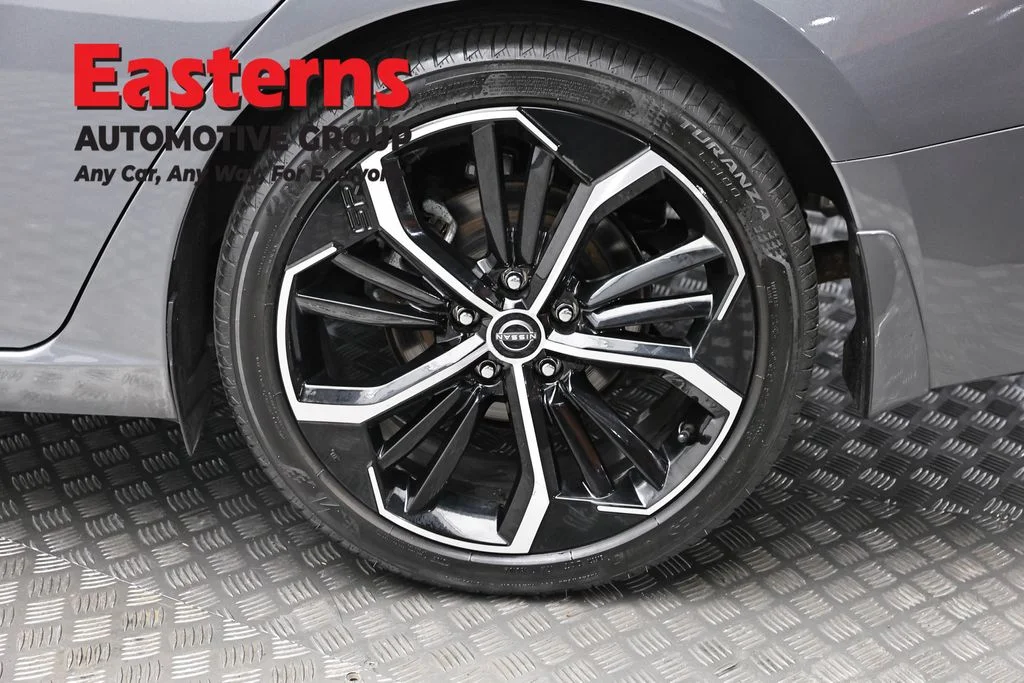 Used 2023 Gray Nissan 2.5 SR image 8