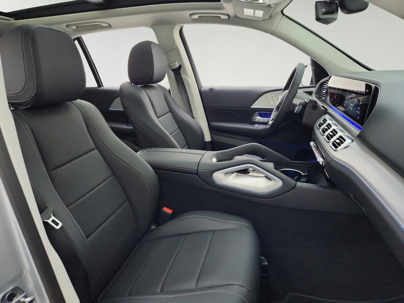 New 2026 Cirrus Silver Metallic Mercedes-Benz GLE 350 4MATIC® SUV image 56