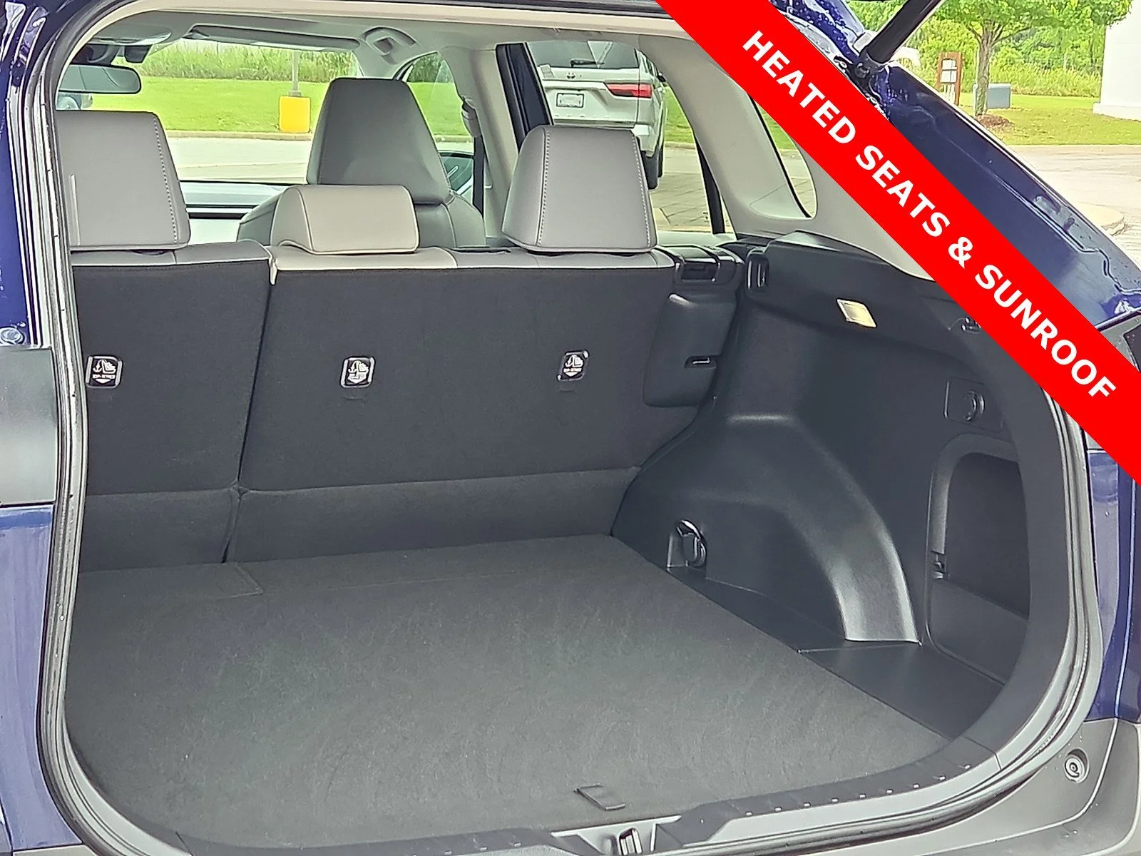 Used 2022 Blueprint Toyota Hybrid XLE Premium image 9