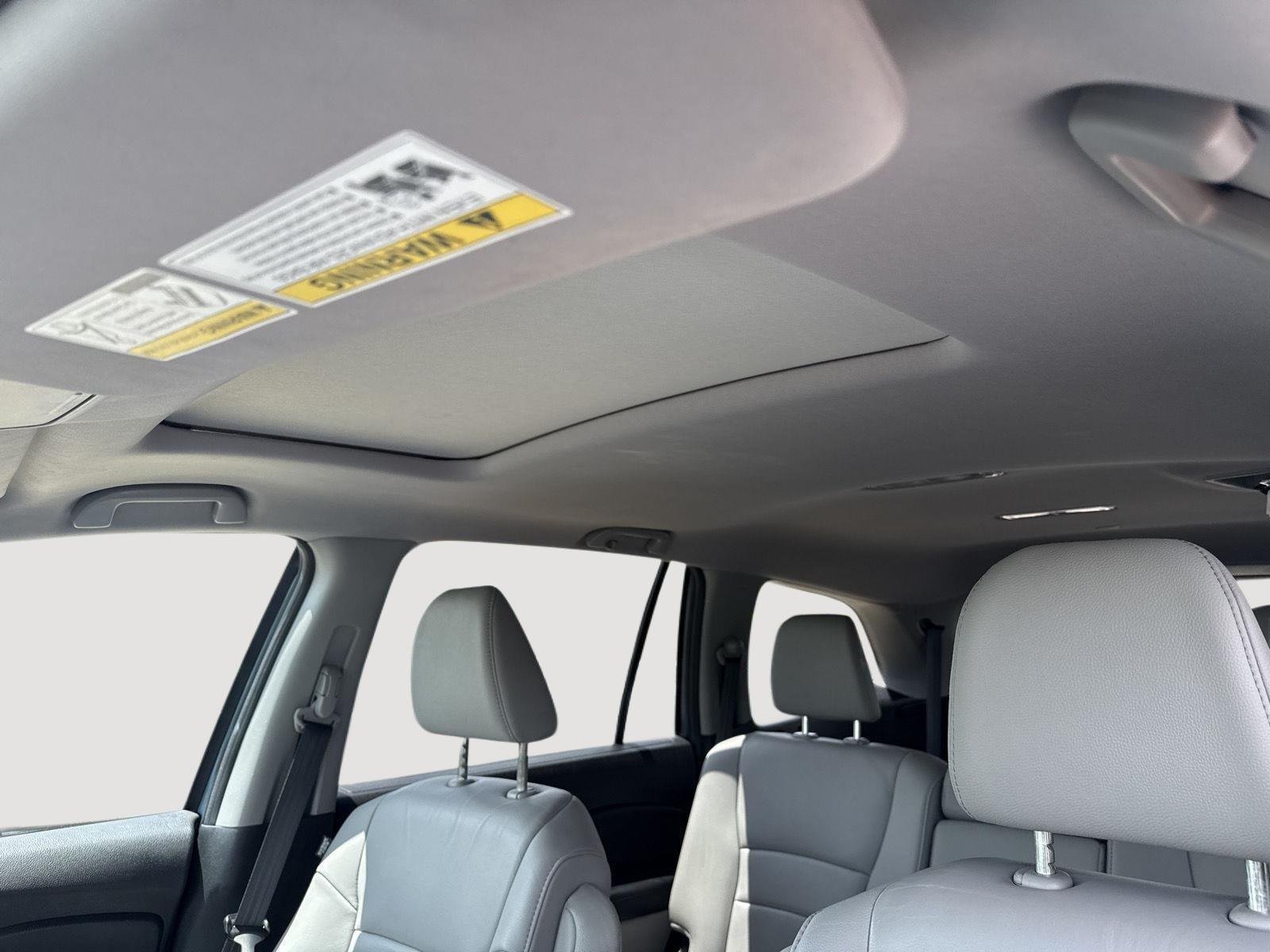 Used 2018 Steel Sapphire Metallic Honda EX-L image 4
