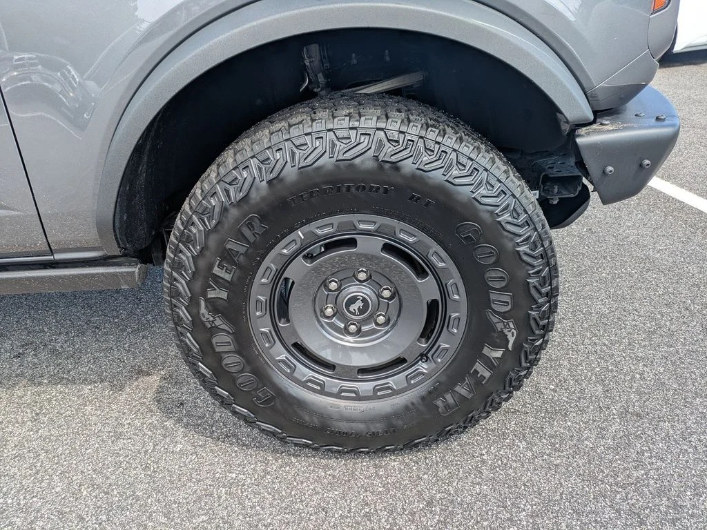 Certified Used 2025 Carbonized Gray Metallic Ford Badlands image 11