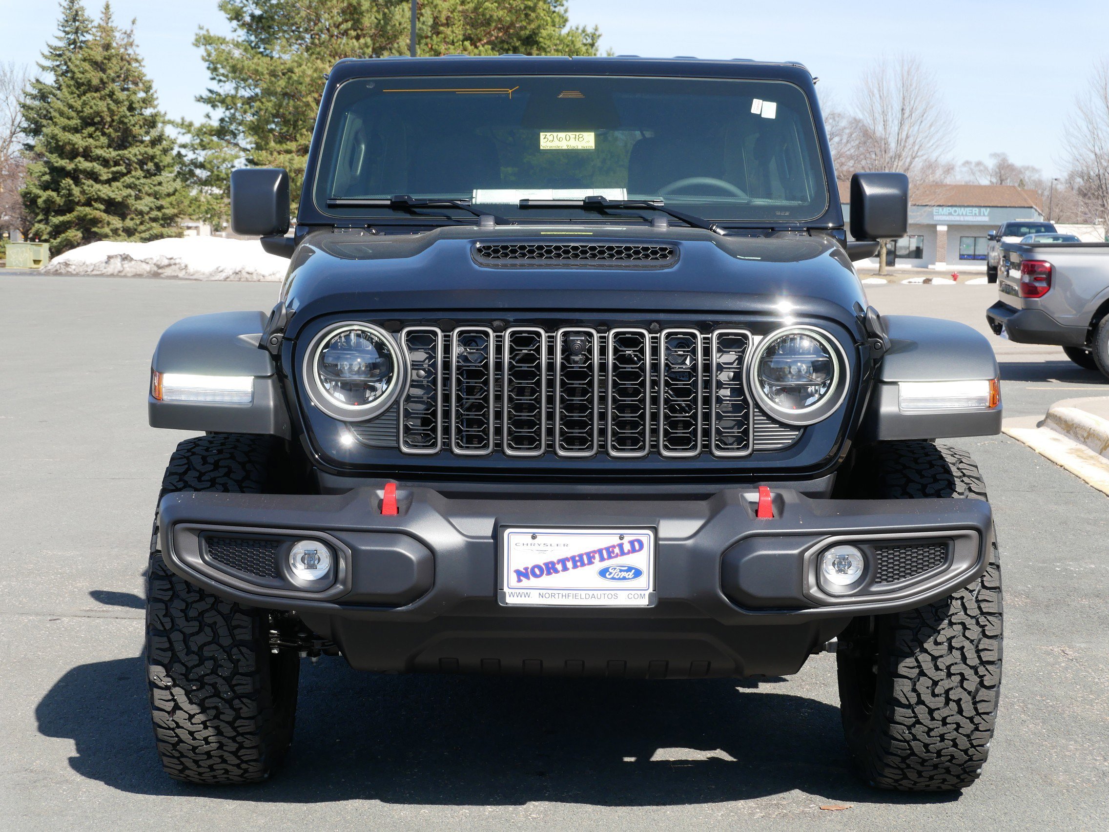 New 2026 Black Clear-Coat Exterior Paint Jeep Rubicon image 3
