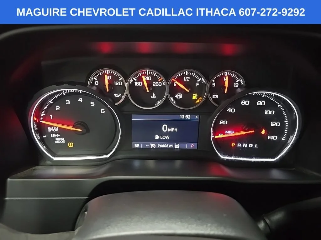 Used 2019 BLACK Chevrolet LT image 23
