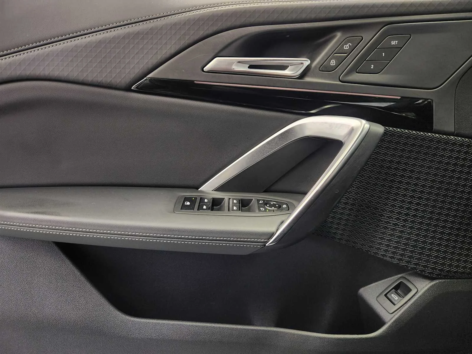 Certified Used 2026 Skyscraper Grey Metallic BMW xDrive28i image 20