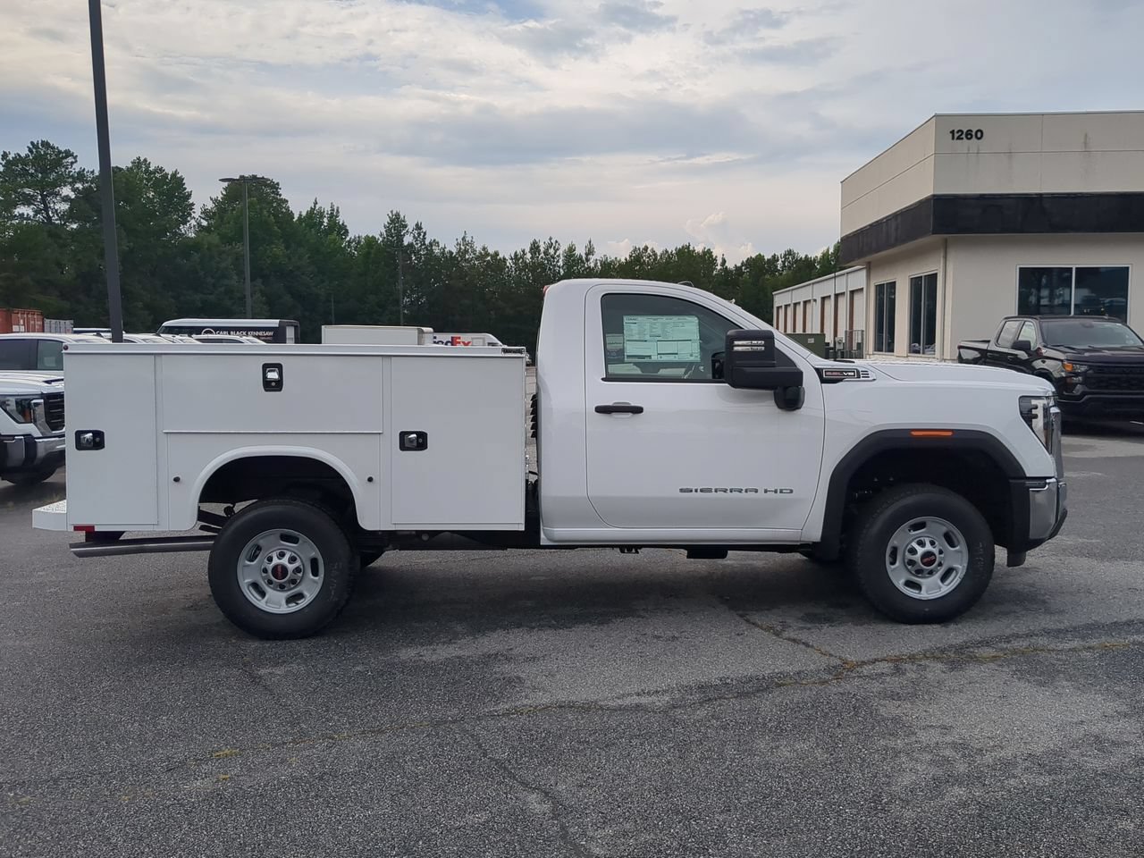 New 2026 Summit White GMC Pro image 9