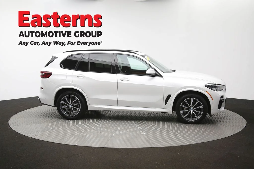Used 2023 White BMW xDrive40i image 49