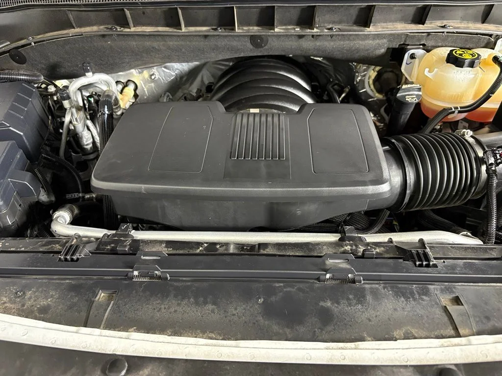 Used 2023 Beige Chevrolet Z71 image 49