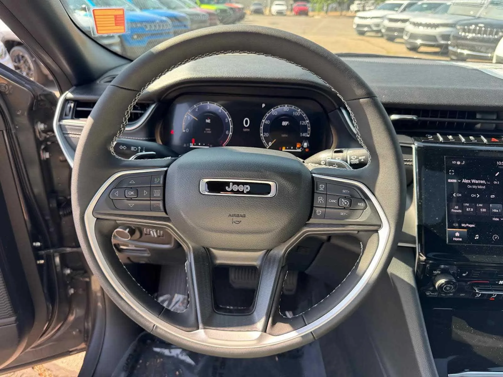 2025 Jeep Grand Cherokee L Laredo - Photo 14