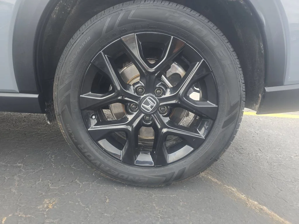2025 Honda HR-V Sport - Photo 24