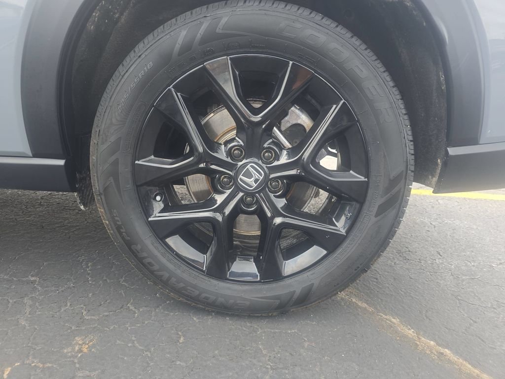Used 2025 Urban Gray Pearl Honda Sport image 24