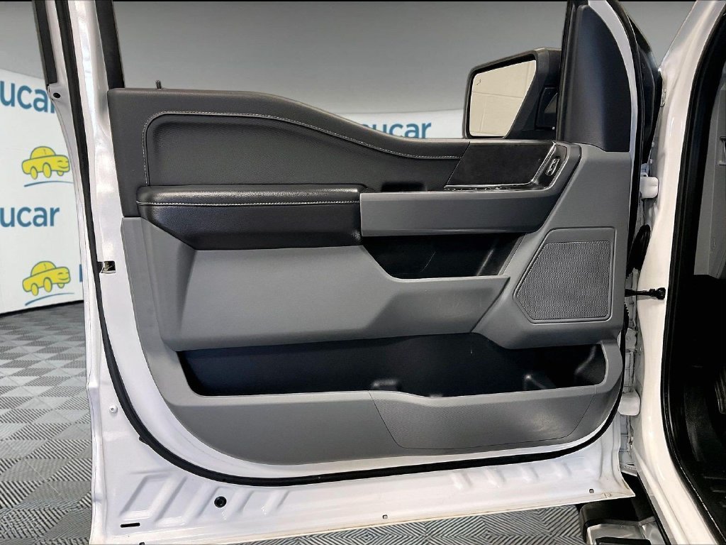 Used 2025 White Ford XLT image 9