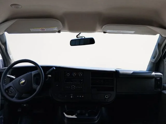 2025 Chevrolet Express Cargo Work Van - Photo 10