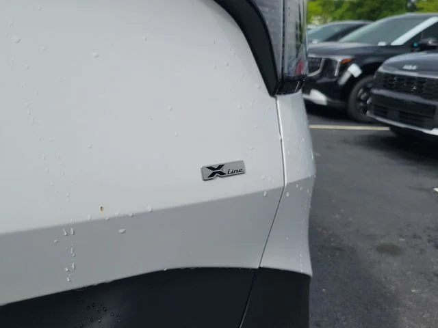 New 2026 Glacial White Pearl Kia X-Line image 8