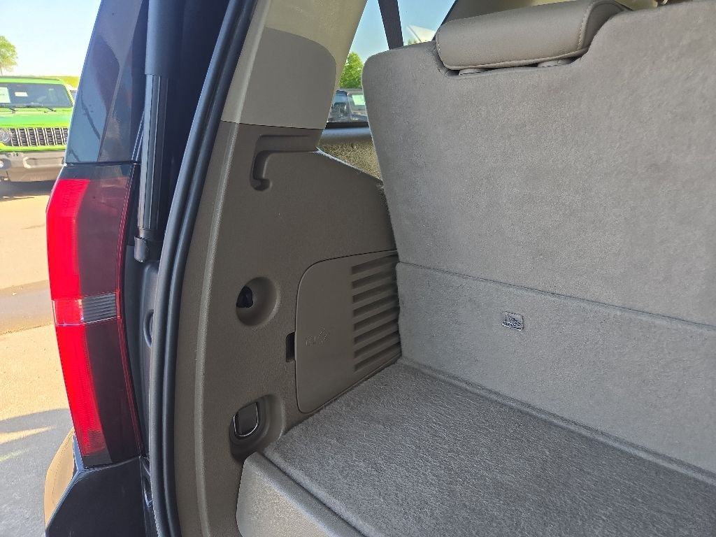 Used 2018 Gray Chevrolet Premier image 102