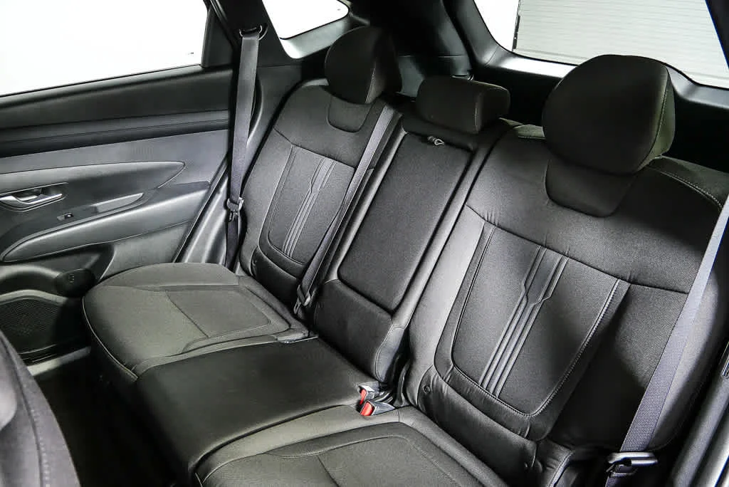 New 2026 Rockwood Green Hyundai SEL FWD image 27