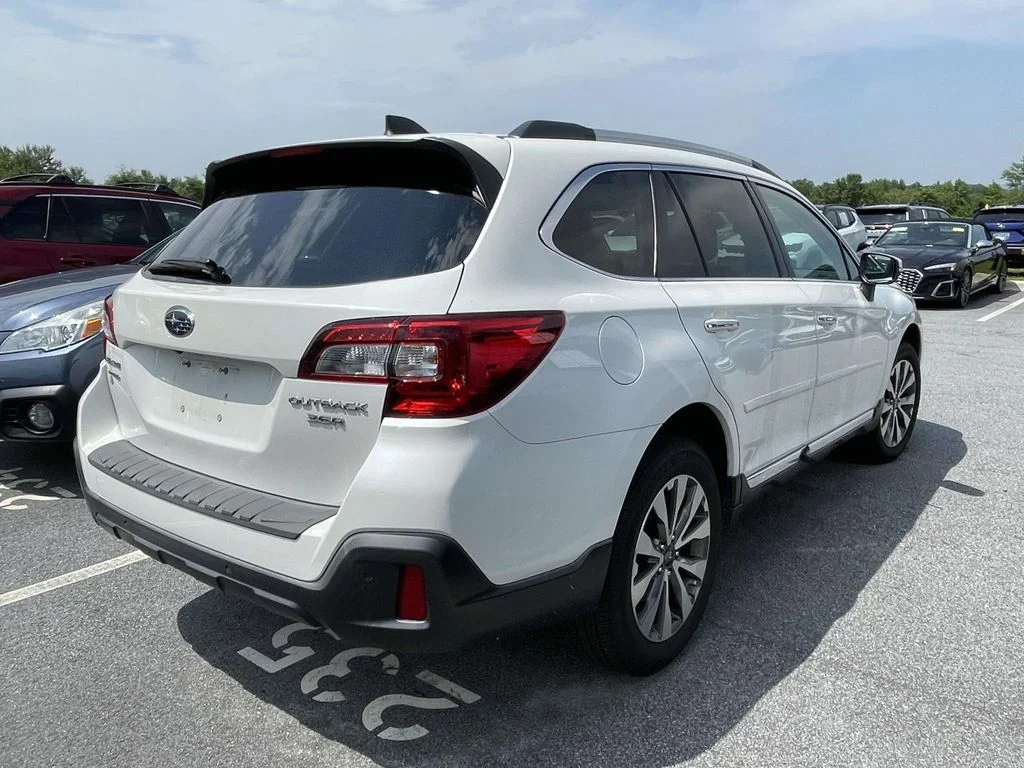 Used 2019 Crystal White Pearl Subaru Touring image 4