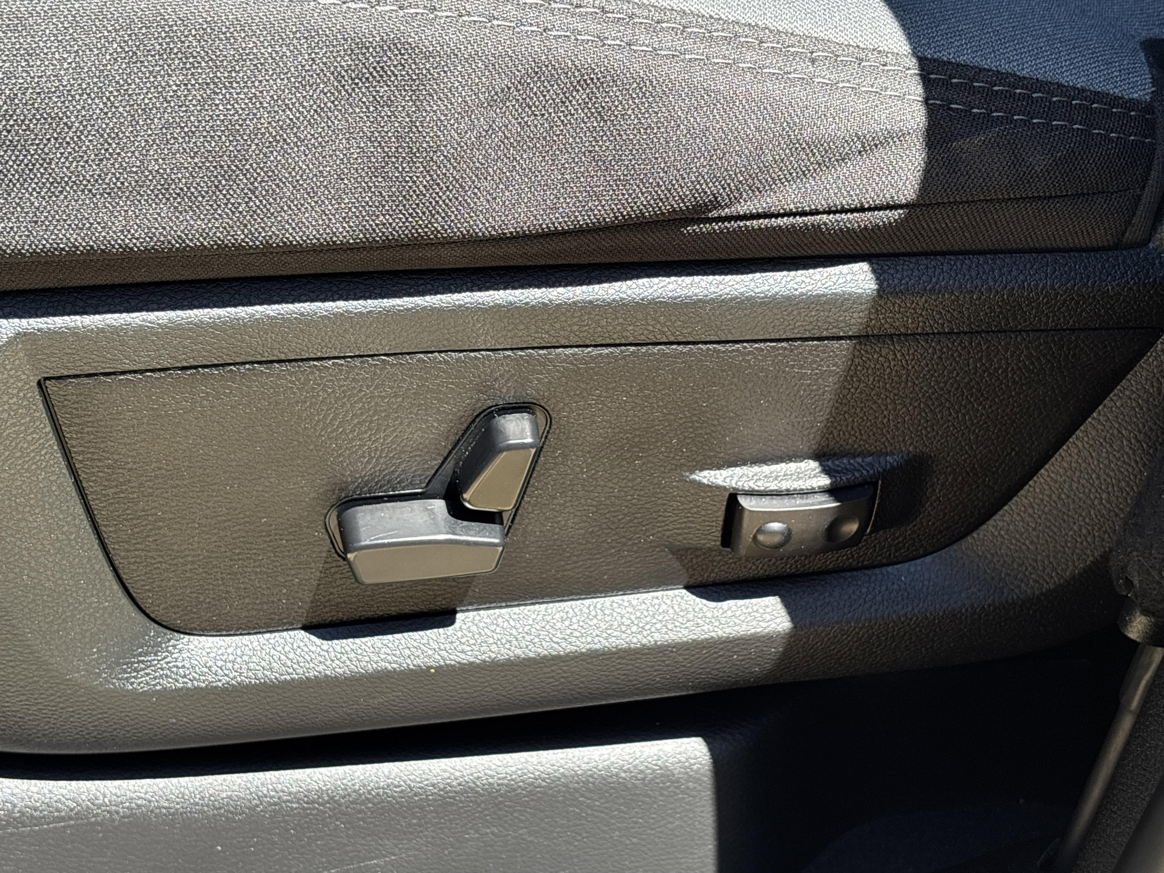 Used 2024  Ram Big Horn image 16