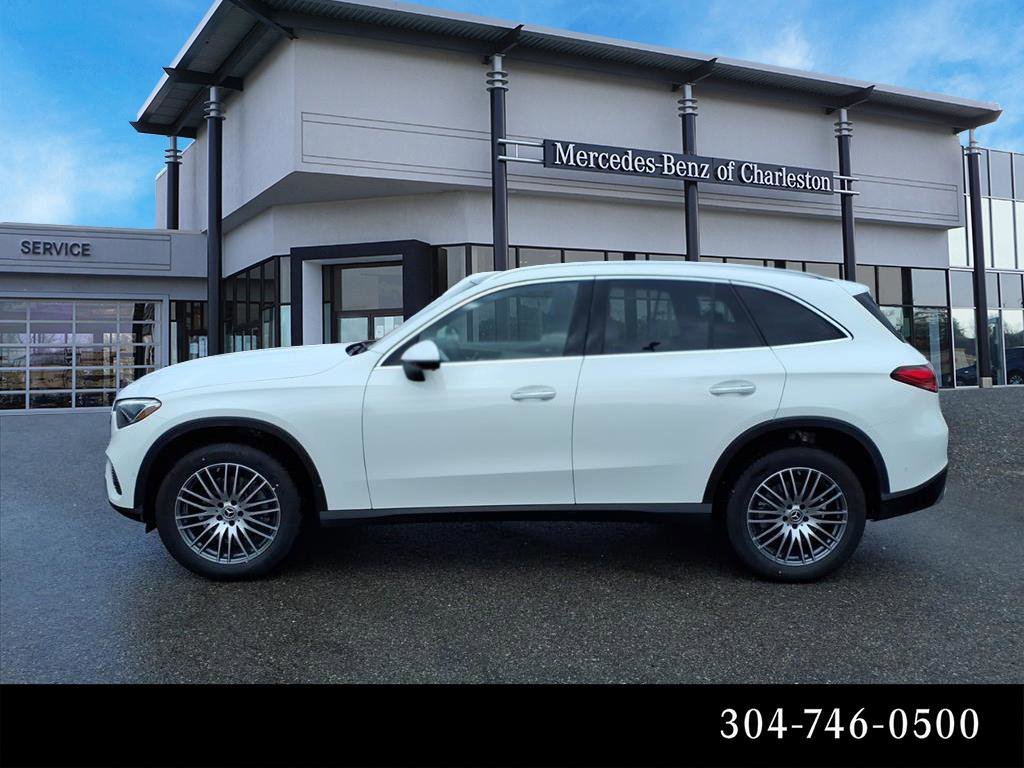 Certified Used 2026 Polar White Mercedes-Benz GLC 300 image 6