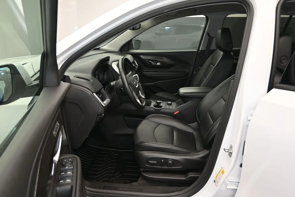 Certified Used 2024 Summit White GMC SLT image 13